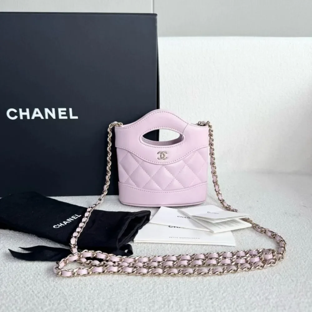 Chanel Women Pre-Loved Bag Very Good Condition